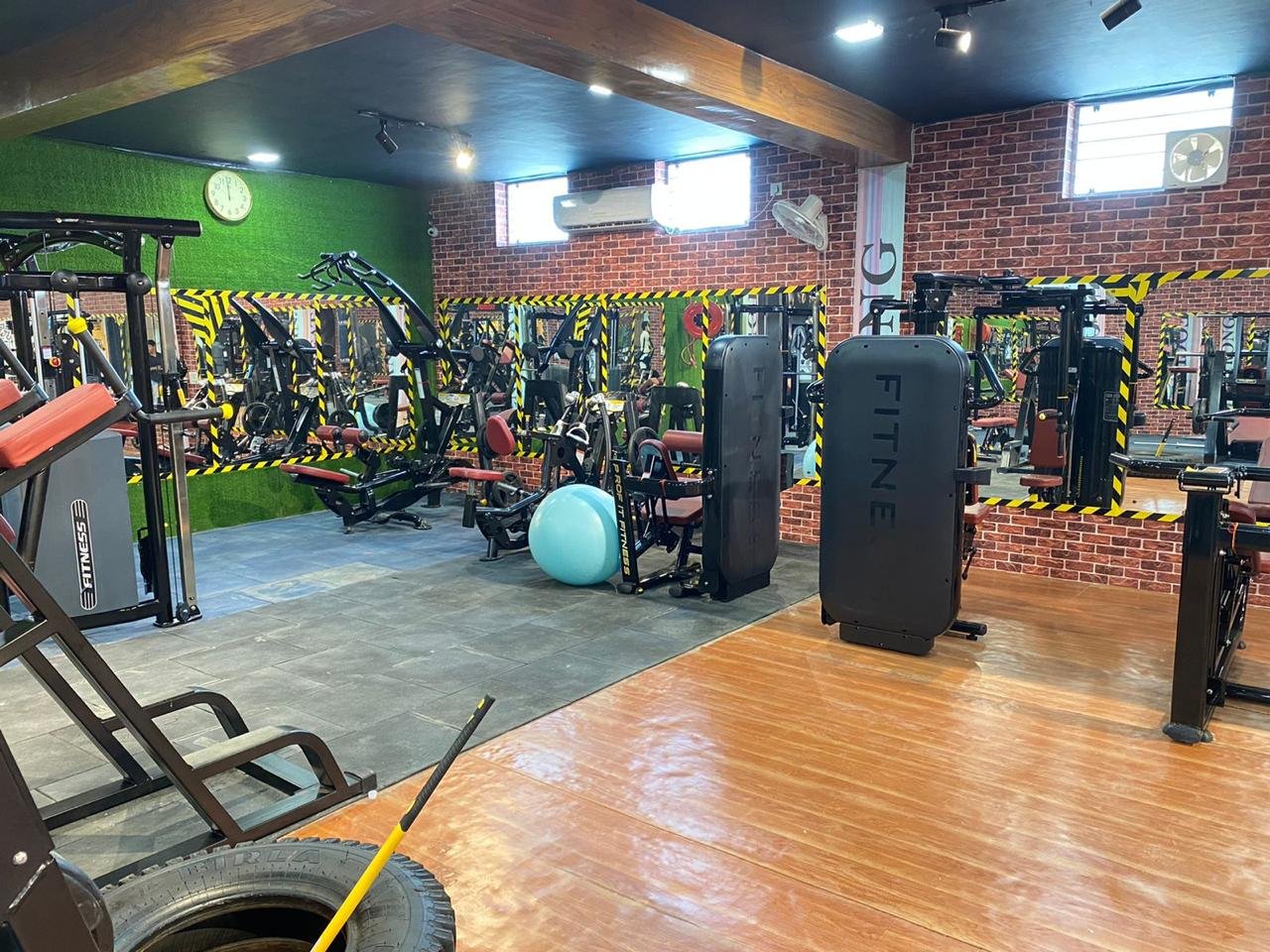 Gym 2 – Copy